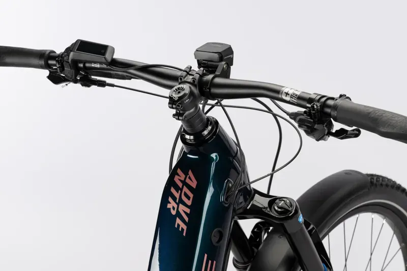 Haibike Adventr 8.5 Low Step Electric Trekking Bike in Green / Copper-6