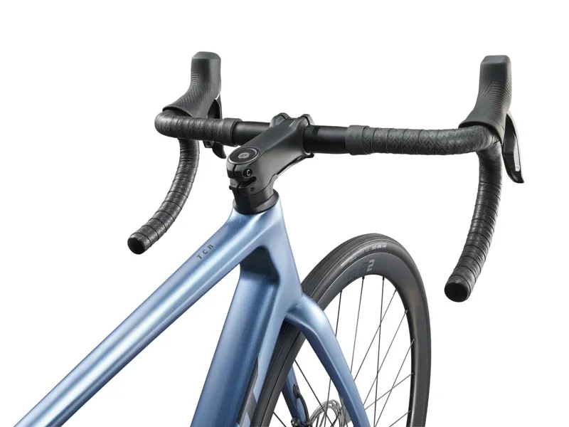 Giant TCR Advanced 0 AXS Road Bike In Gloss Frost Silver / Cold Iron-2