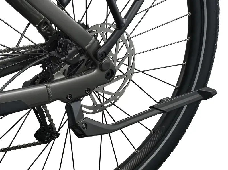 Giant Explore E+ 4 Stagger Electric Hybrid Bike in Stealth Chrome-3