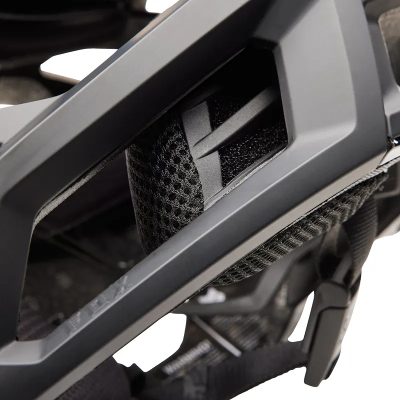 Fox Clothing Proframe RS MIPS Integra Full Face Helmet Matte Black-2