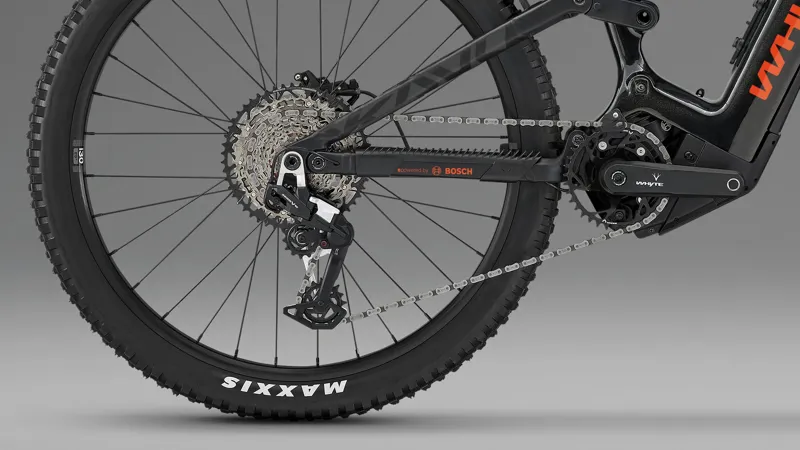 Whyte Kado RS V1 Electric Mountain Bike Gloss Monarch Black-1