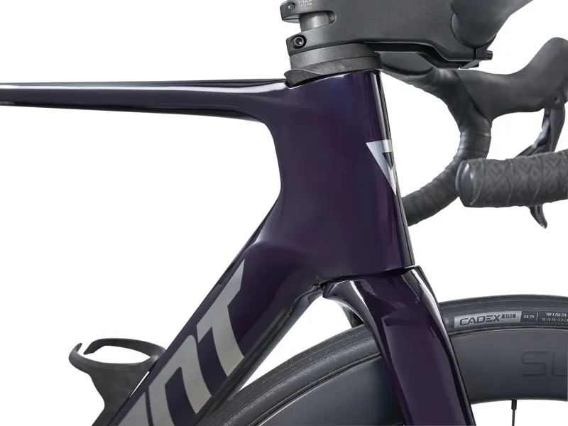 Giant Propel Advanced Pro 0 Di2 Carbon Road Bike Black Currant-7