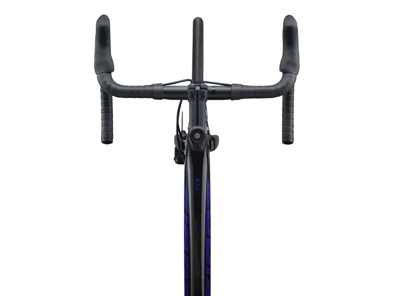 Giant TCR Advanced Disc 1 Carbon Road Bike Carbon / Aerospace Blue-4