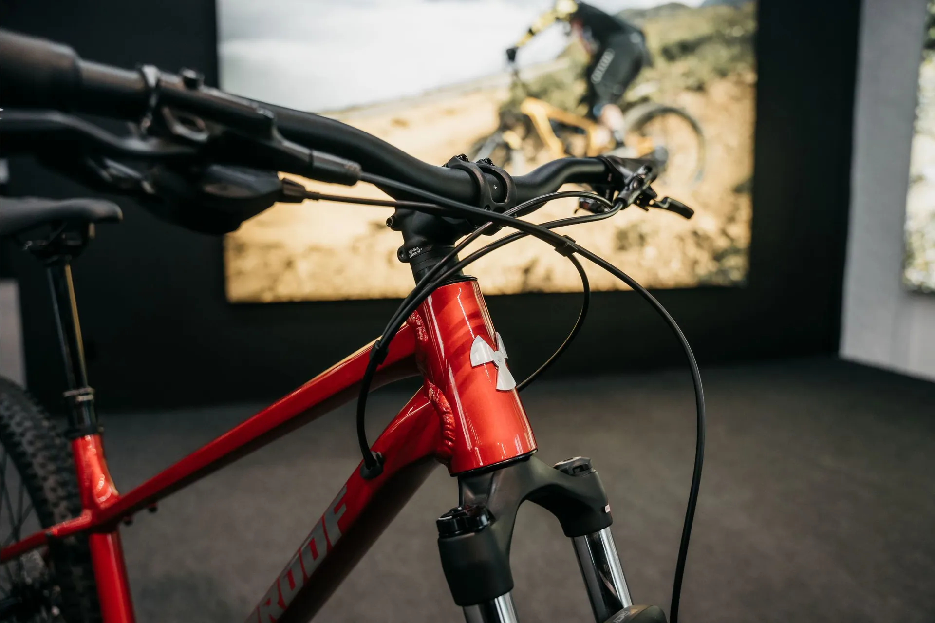 Nukeproof Hardtail Rey Nukeproof Tracker Comp Hardtail Mountain Bike in Red