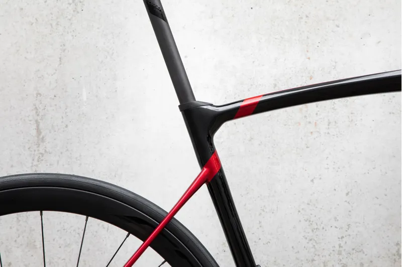 Ridley Fenix SLiC Ultegra Road Bike Black / Red-6