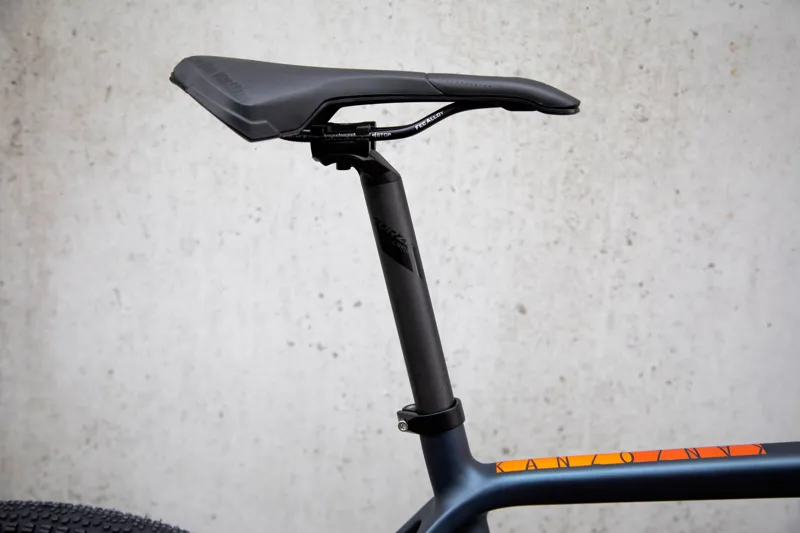 Ridley Kanzo Adventure Gravel Bike Sram Rival Blue-6