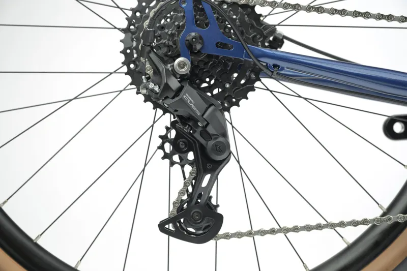 Genesis Croix De Fer 10 Flat Bar Gravel Bike in Bloodie Hues-6