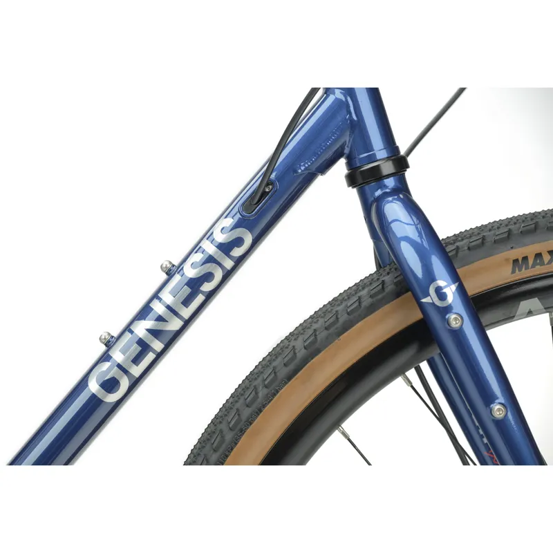 Genesis Croix De Fer 10 Flat Bar Gravel Bike in Bloodie Hues-4
