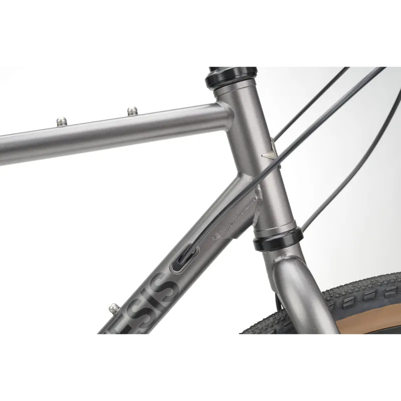 Genesis Croix De Fer 20 Flat Bar Gravel Bike in Greymiriquai-3