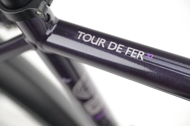 Genesis Tour De Fer 30 Touring Bike in Deep Nurple-2