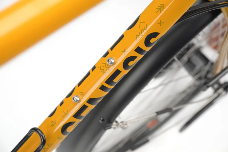 Genesis Tour De Fer 40 Touring Bike in Elvis Offyellow-5