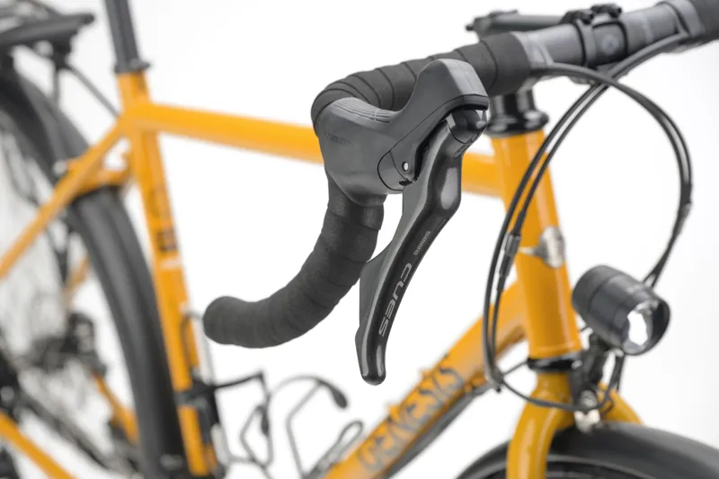 Genesis Tour De Fer 40 Touring Bike in Elvis Offyellow-9