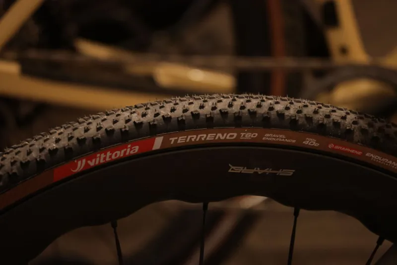 Vittoria Terreno T60 Mixed Gravel Endurance G2.0 TLR Tyre Brown -2