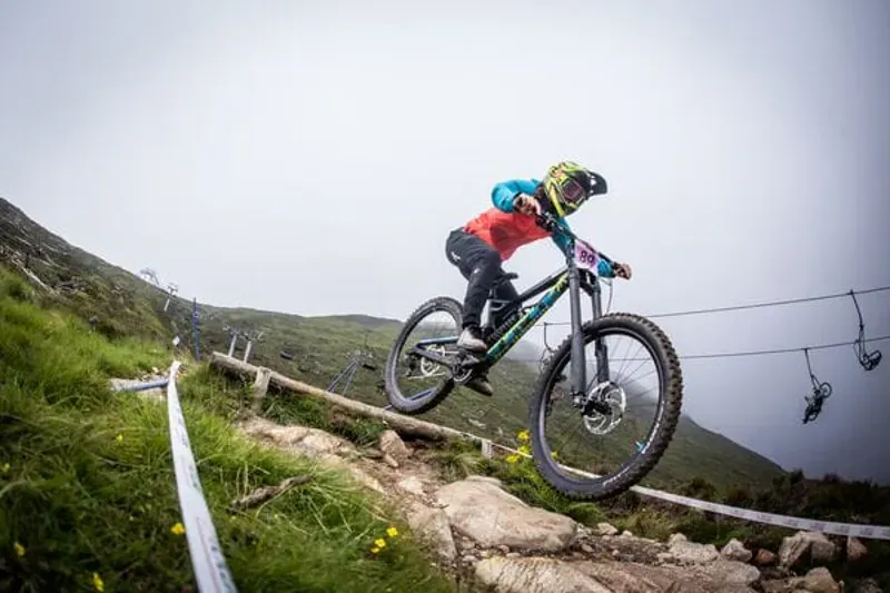 Vittoria Mota Race tyre-1